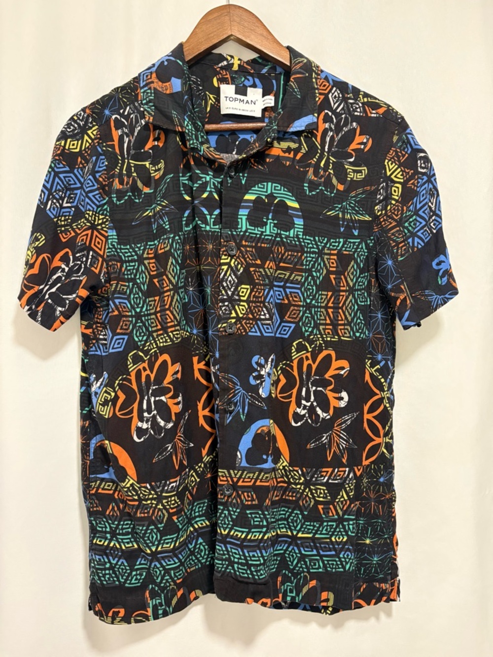 Topman Men’s Tropical Tribal Print Camp Shirt Size Small - Picture 2 of 7